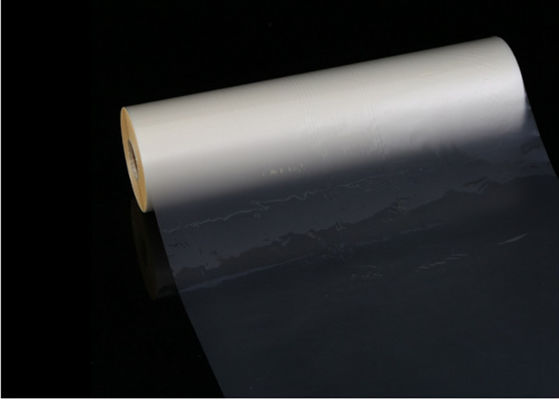 18 Mic Thermal Bopp Matte Lamination Film 3000m μήκος 3 ιντσών εσωτερικός πυρήνας
